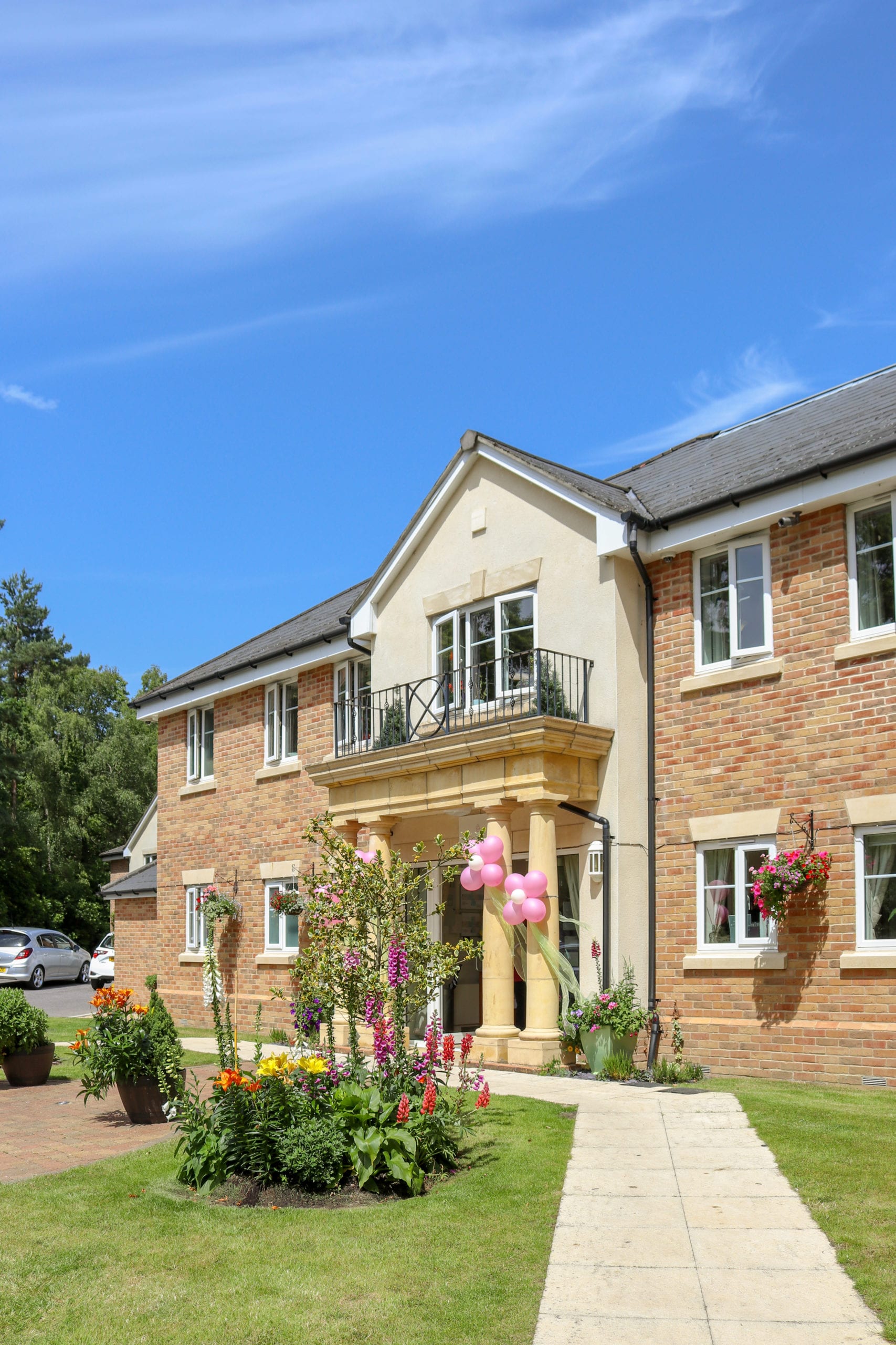 Holly Lodge Care Home in Surrey