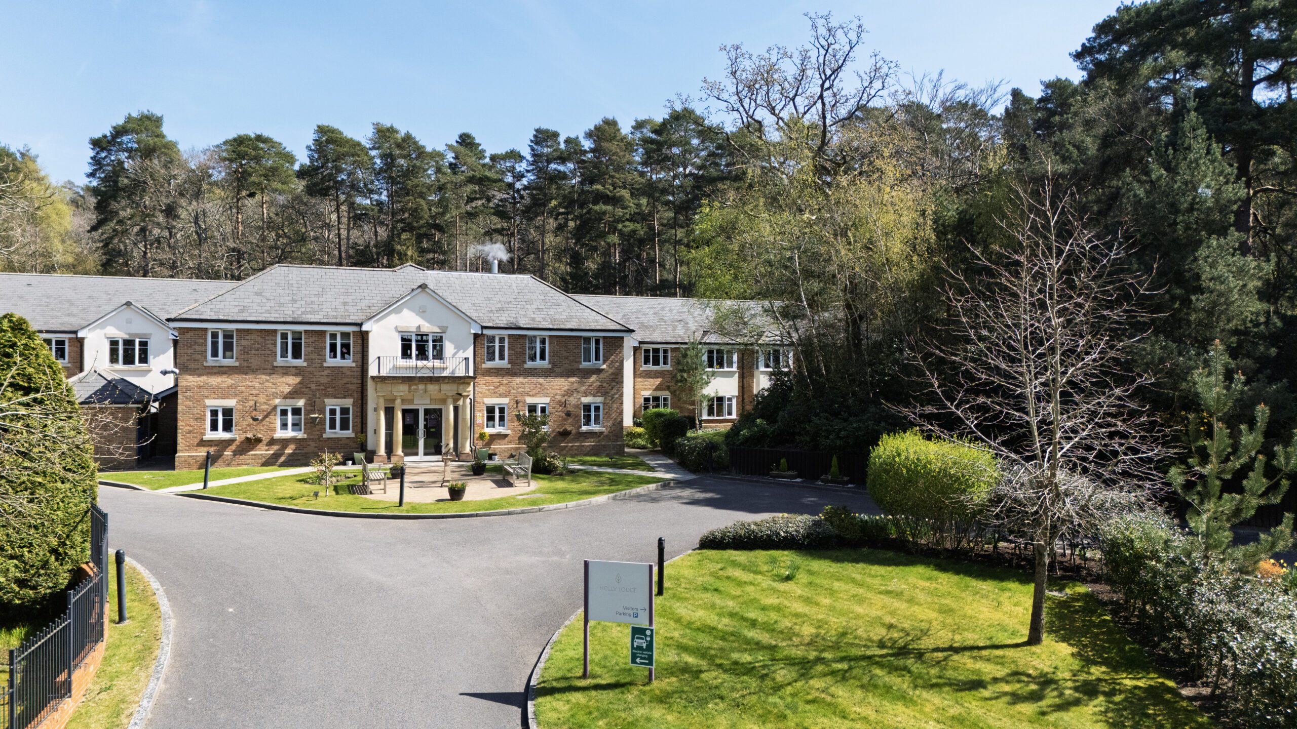 Holly Lodge Care Home