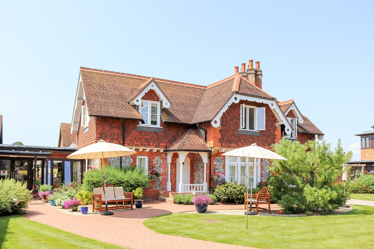 Oak Lodge