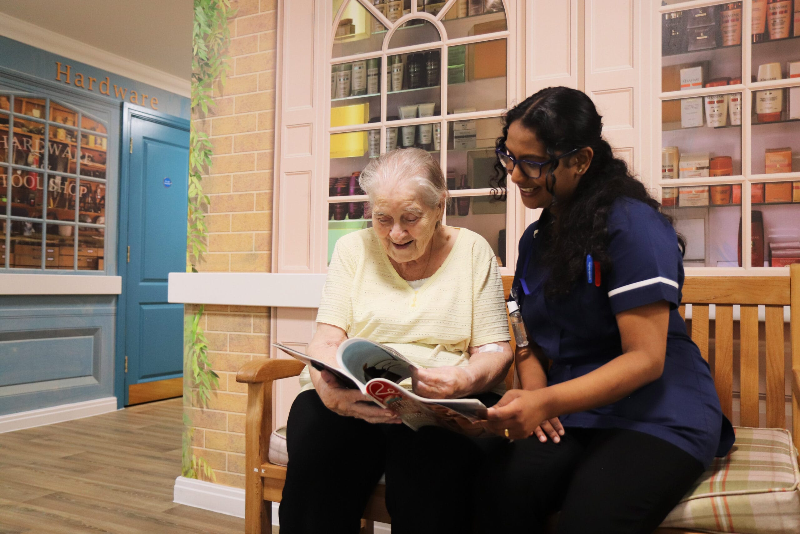 Dementia Care - Holly Lodge - Camberley, Surrey